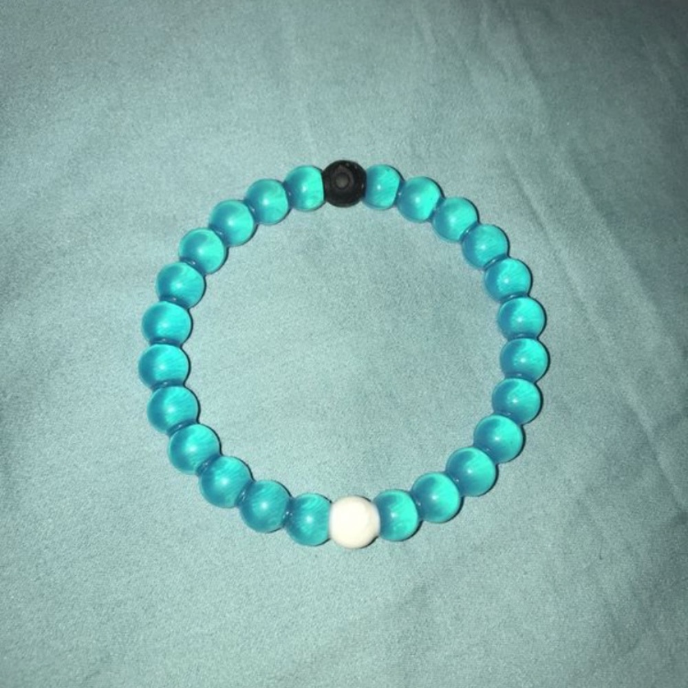 Lokai Braclet